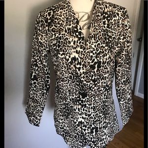 Leopard print lightweight blazer
